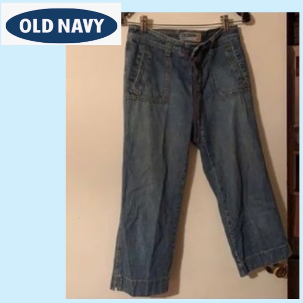 Old Navy Denim Capris!